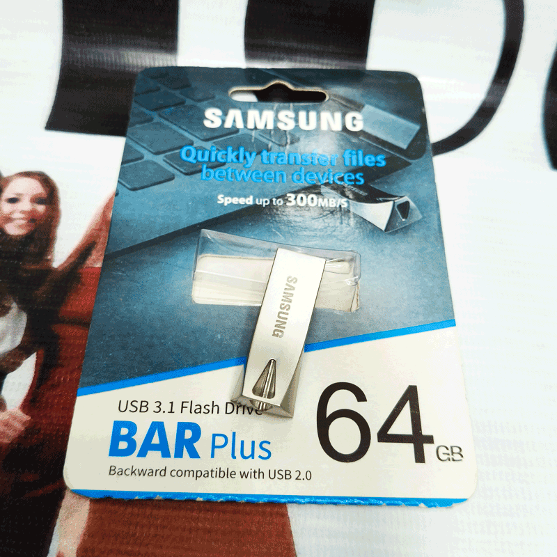 Samsung 32GB High-Speed USB 3.1 Flash Drive – Fast, Reliable & Stylish | 25
