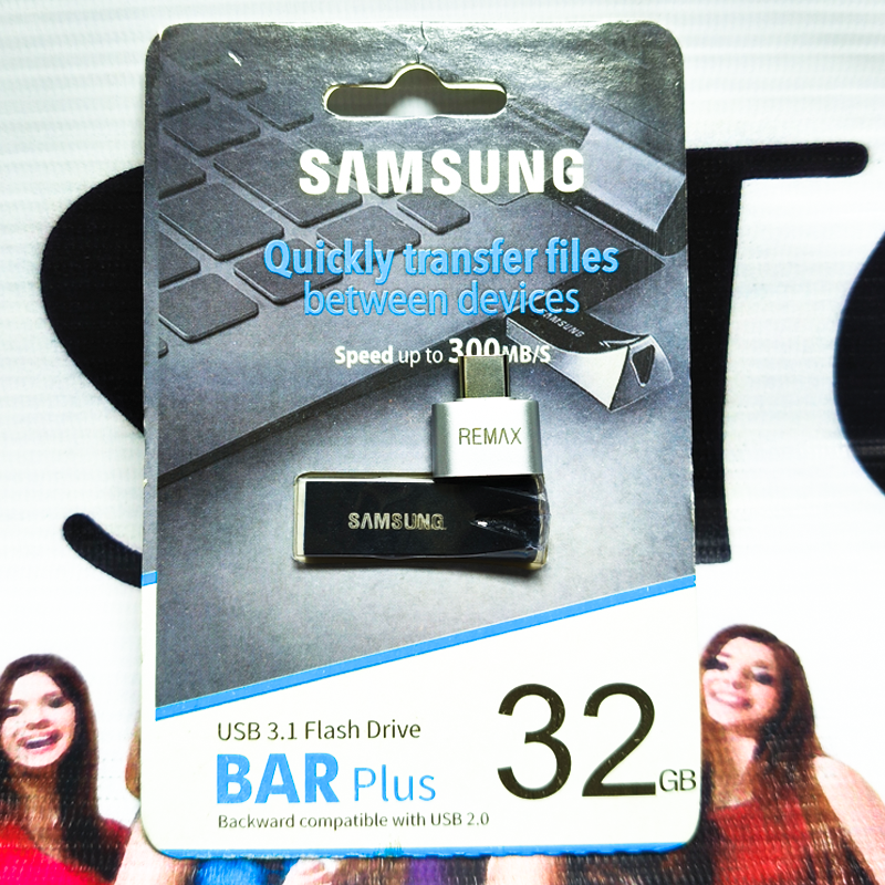 32GB High-Speed USB Flash Drive | Durable | Fast Data Transfer  |  34