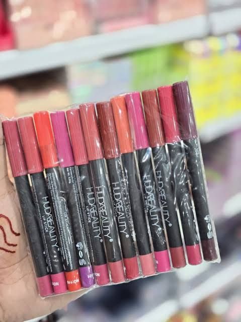 Huda Beauty Lip Pencil Set - 12 Shades 0023